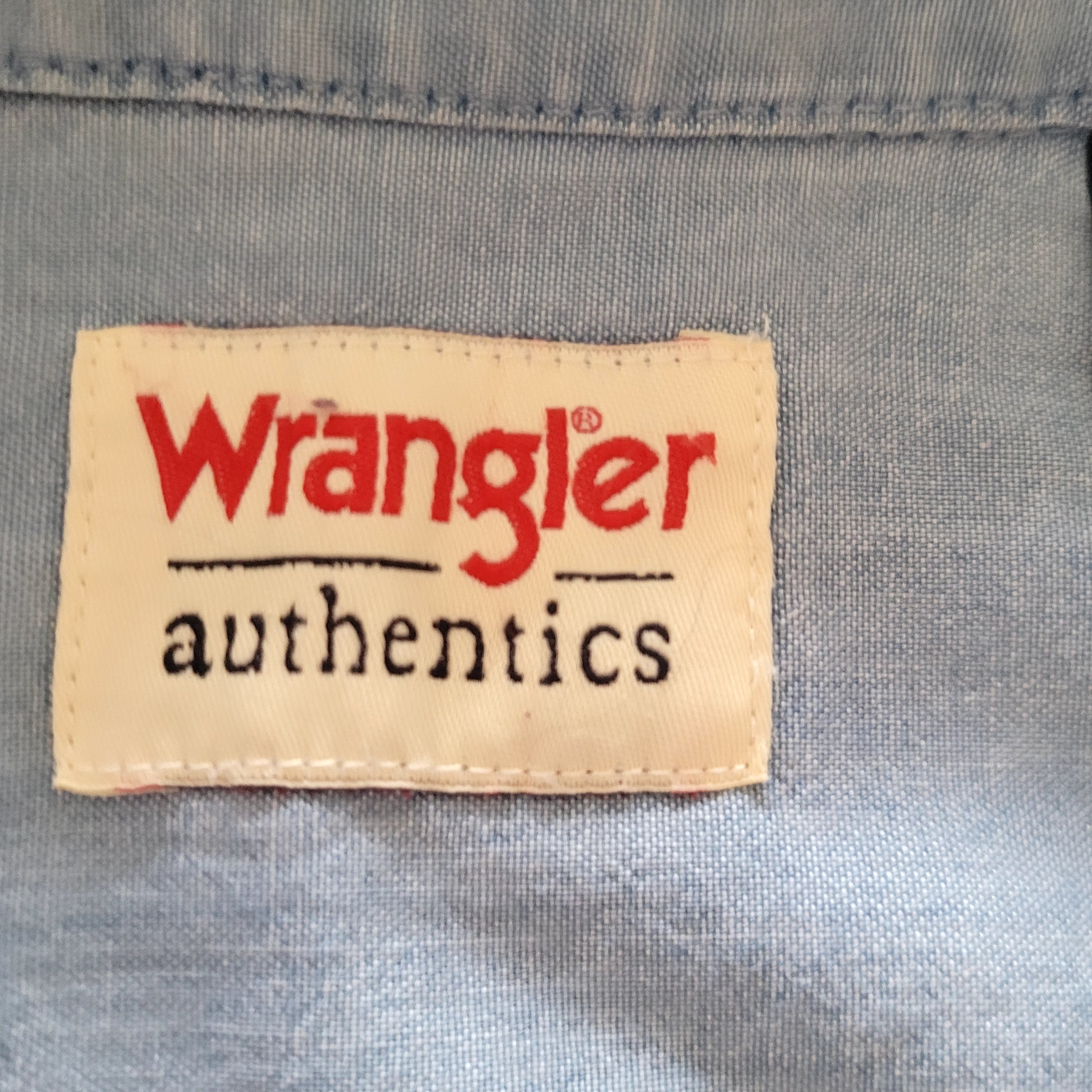 Vintage Wrangler Authentics Short Sleeve Denim Shirt – XL - USASTARFASHION
