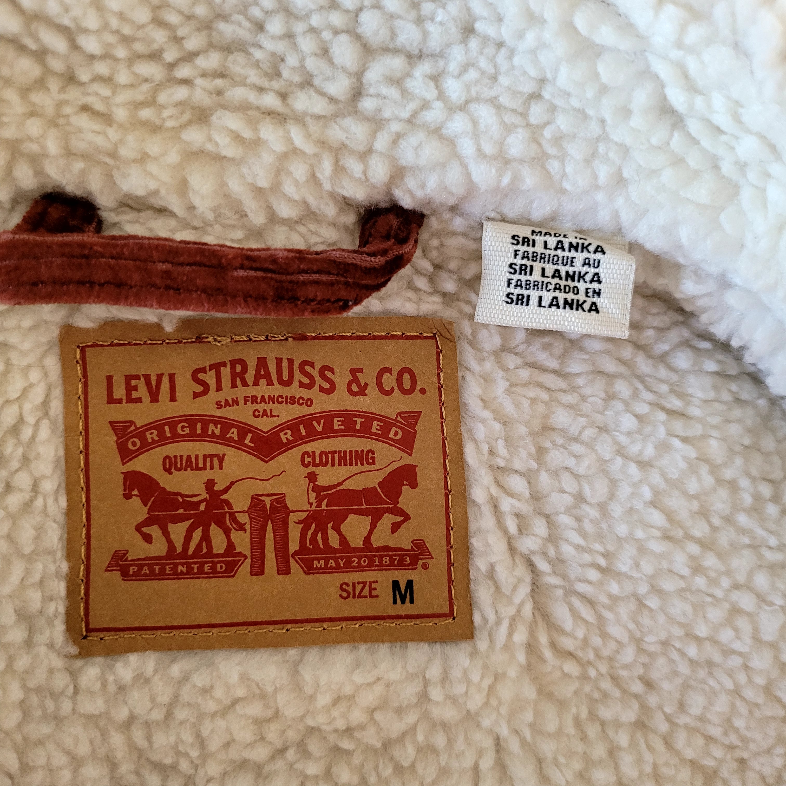 Levi’s Black Corduroy Sherpa Jacket with Hood – Size M - USASTARFASHION