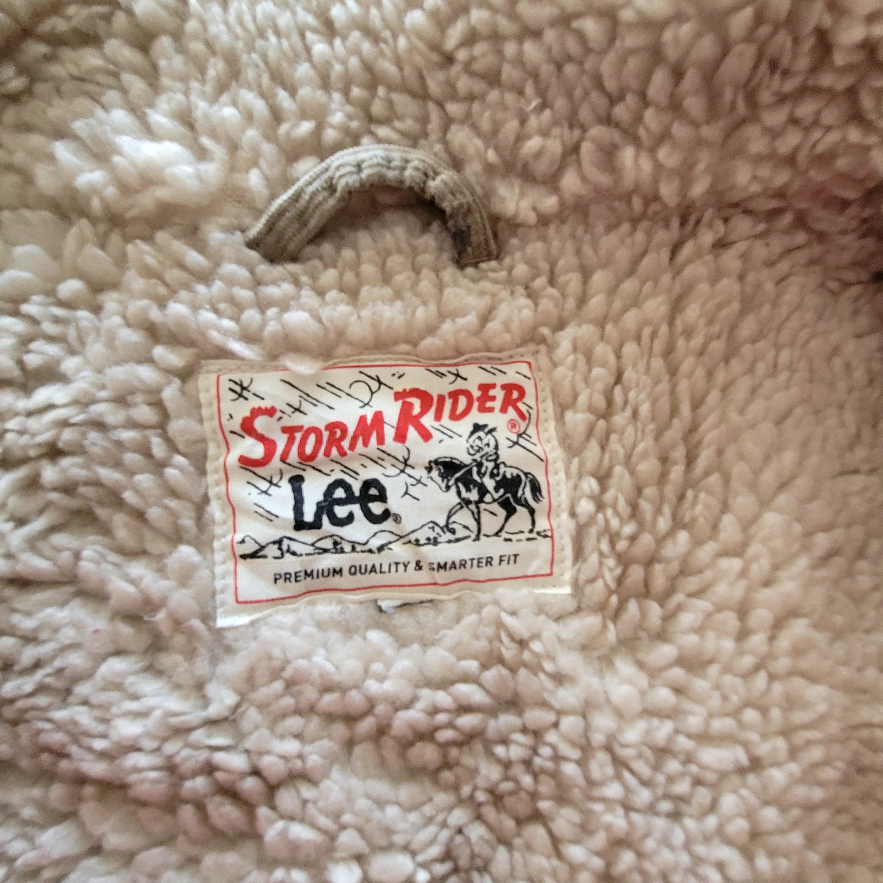 Lee Storm Rider Sherpa-Lined Corduroy Jacket – Tan, Size M - USASTARFASHION