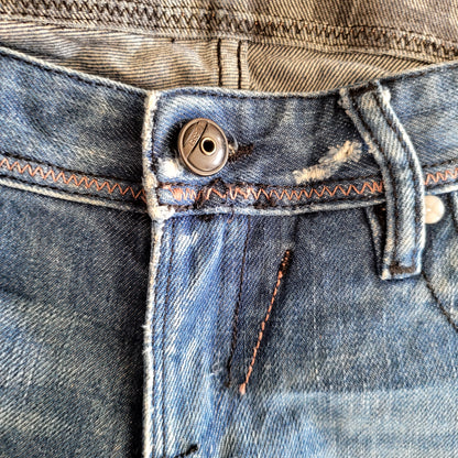 Diesel Lowky W27 L34 Women’s Distressed Bootcut Jeans – Italy - USASTARFASHION