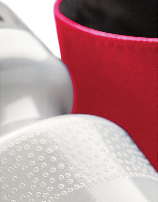 Quadra QD440 Water Bottle And Holder - Classic Red
