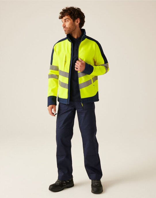 Regatta High Visibility TRA625 Regatta Hi-Vis Pro 3 Layer Softshell - Yellow/Navy
