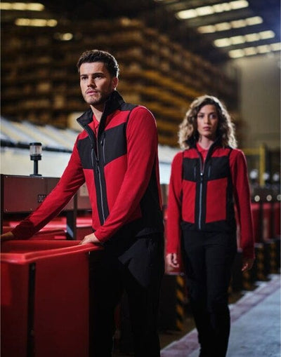 Regatta Professional TRA907 Regatta E-Volve 2L SoftShell BodyWarmer - Classic Red/Black
