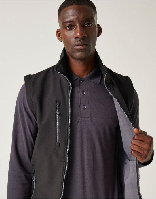 Regatta Professional TRA915 Regatta Navigate 2L Softshell Bodywarmer - Black/Seal