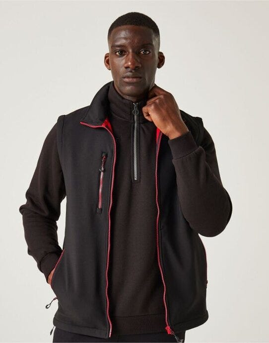 Regatta Professional TRA915 Regatta Navigate 2L Softshell Bodywarmer - Black/Classic Red