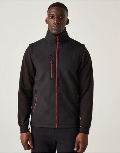 Regatta Professional TRA915 Regatta Navigate 2L Softshell Bodywarmer - Black/Classic Red