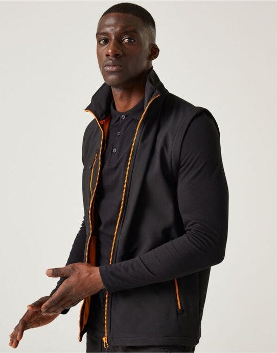 Regatta Professional TRA915 Regatta Navigate 2L Softshell Bodywarmer - Black Orange Pop