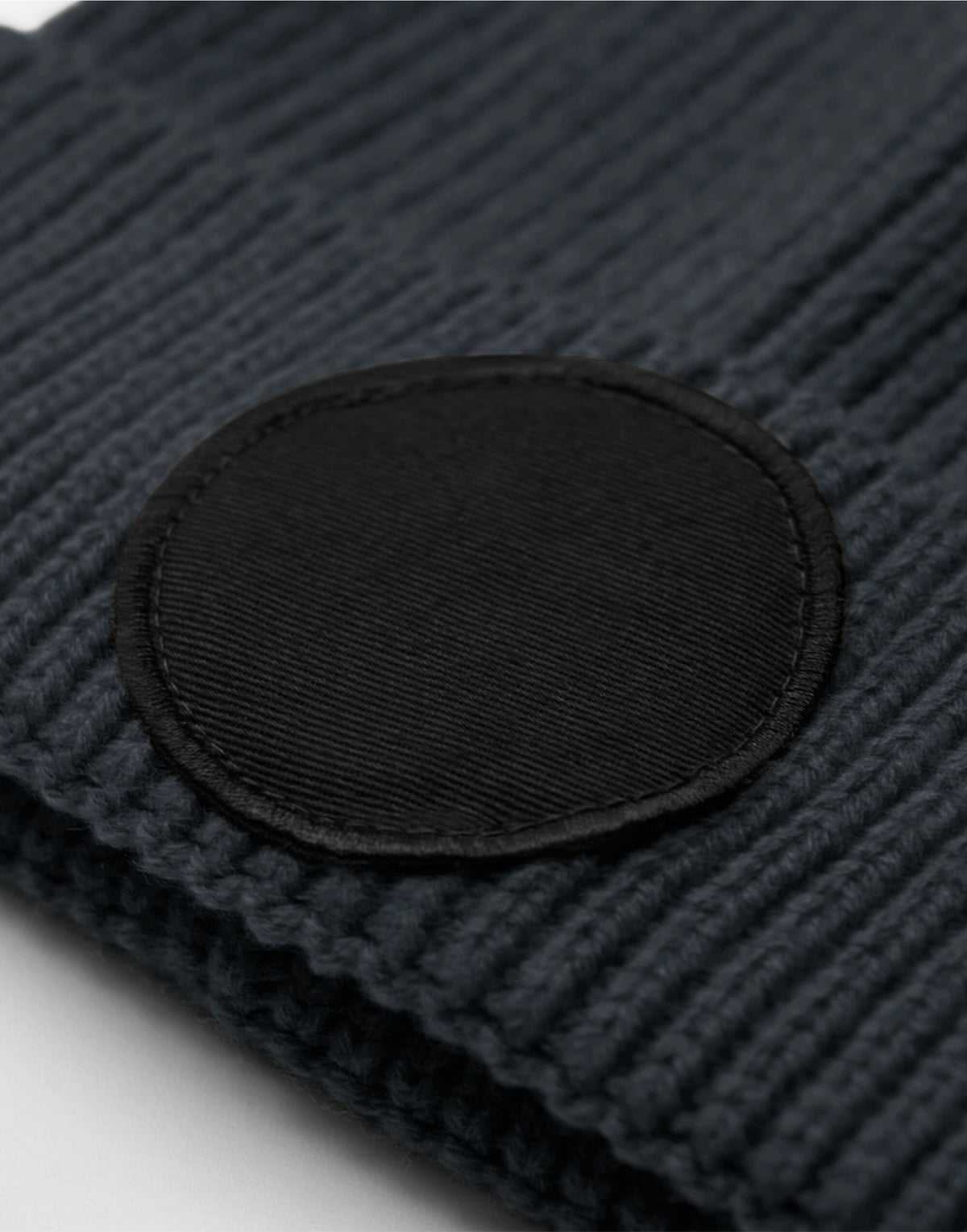 Beechfield B332R Circular Fashion Patch Beanie - Graphite Grey/Black