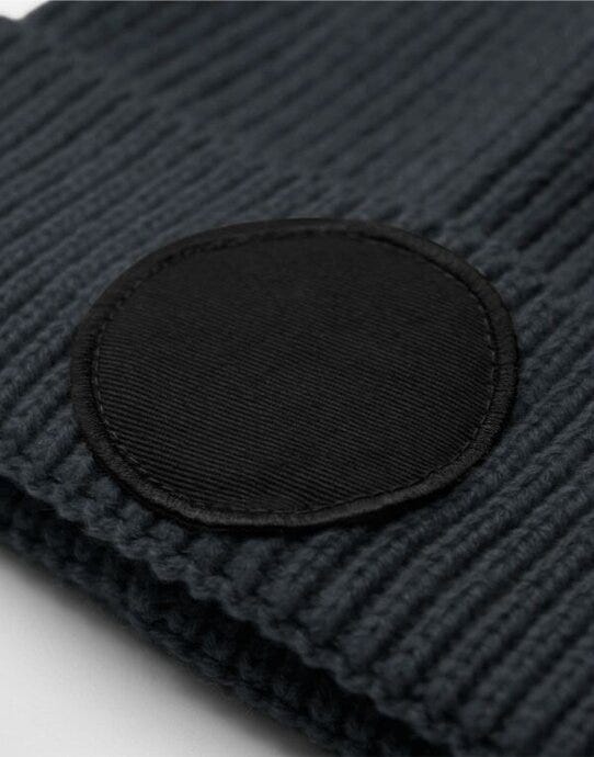 Beechfield B332R Circular Fashion Patch Beanie - Graphite Grey/Black
