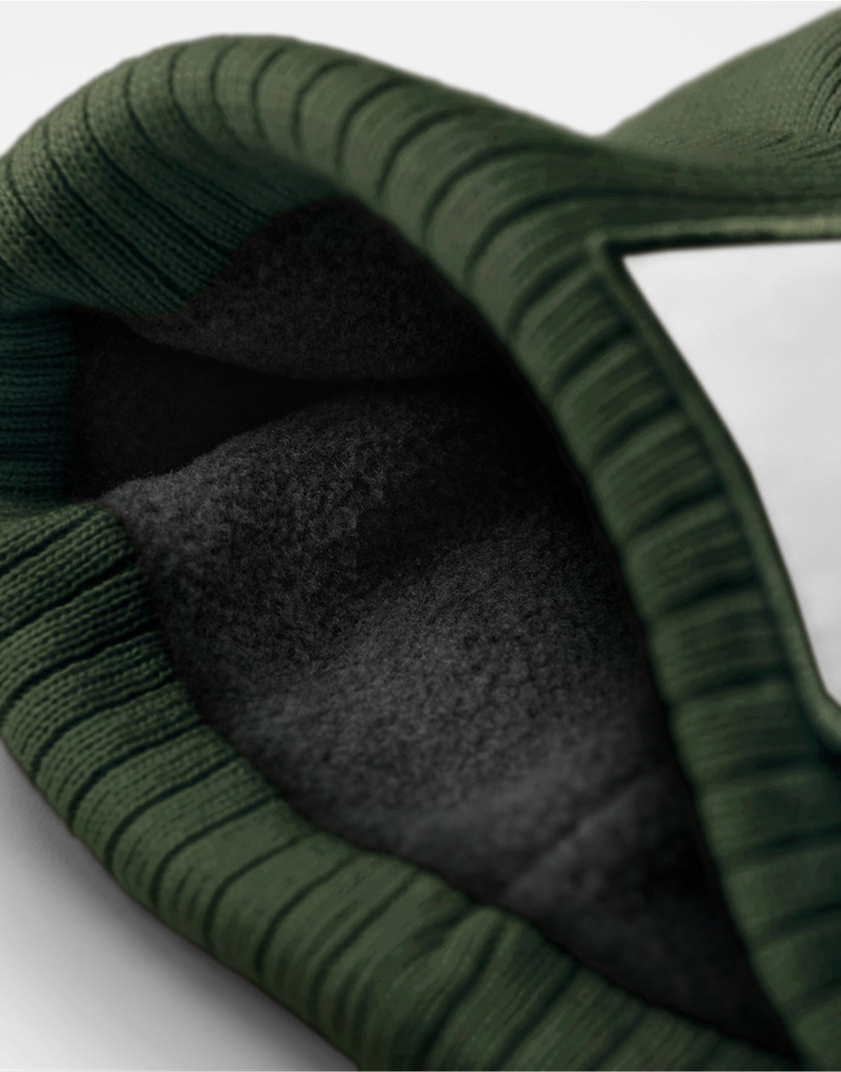 Beechfield B338R Appliqué Patch Pom Beanie - Olive Green/White