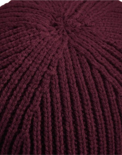 Beechfield B380 Engineered Knit Ribbed Beanie - Burgundy