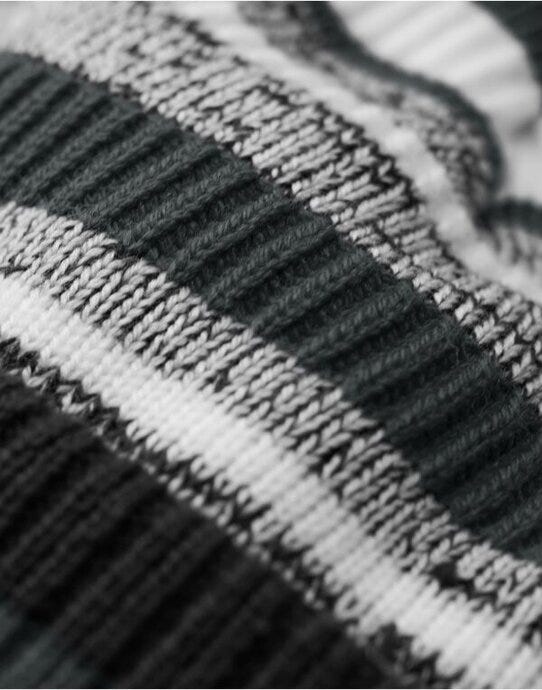 Beechfield B474R Multi-Sport Fan Beanie - Black/Graphite/White