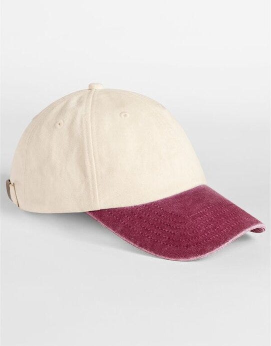 Beechfield B673 Contrast Peak Vintage Cap - Natural/Vintage Red