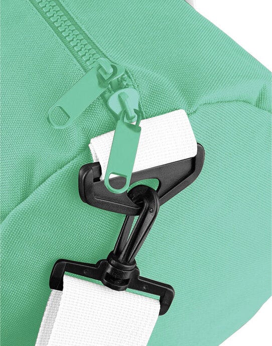 Bagbase BG140 Original Barrel Bag - Mint Green/Off White