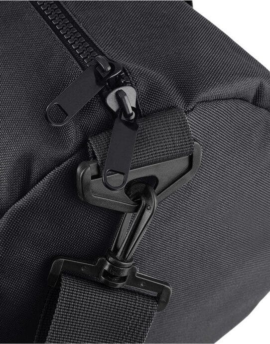 Bagbase BG140S Mini Barrel Bag - Black/Black