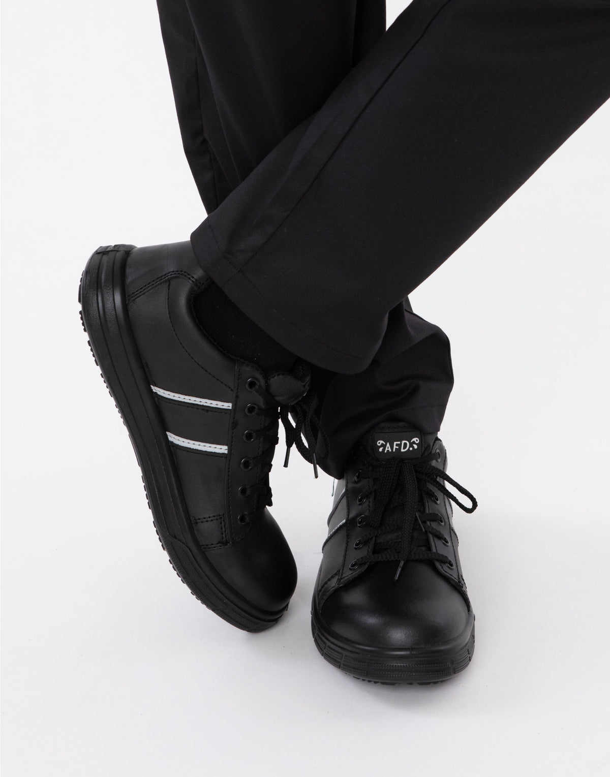 Product image of Dennys DK86 AFD Safety Trainer
