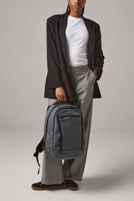 Quadra QD269 Executive Digital Backpack