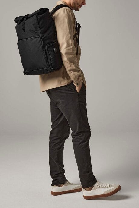 Quadra QD995 Q-Tech Charge Roll-Up Backpack