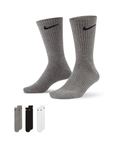 Nike SX7676 Everyday Crew Socks (3 Pairs)