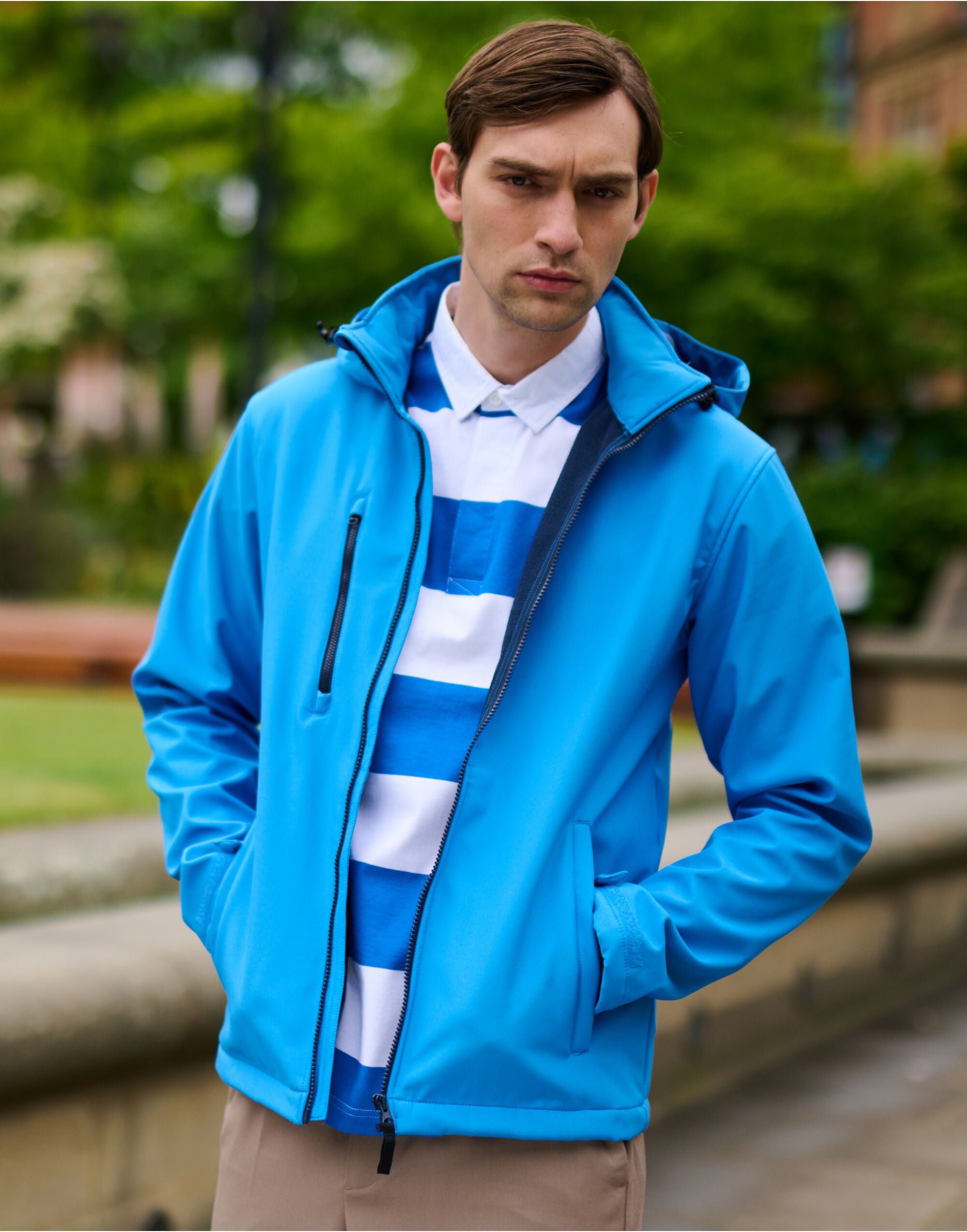 Regatta Professional TRA701 Regatta Venturer Hooded Softshell ...