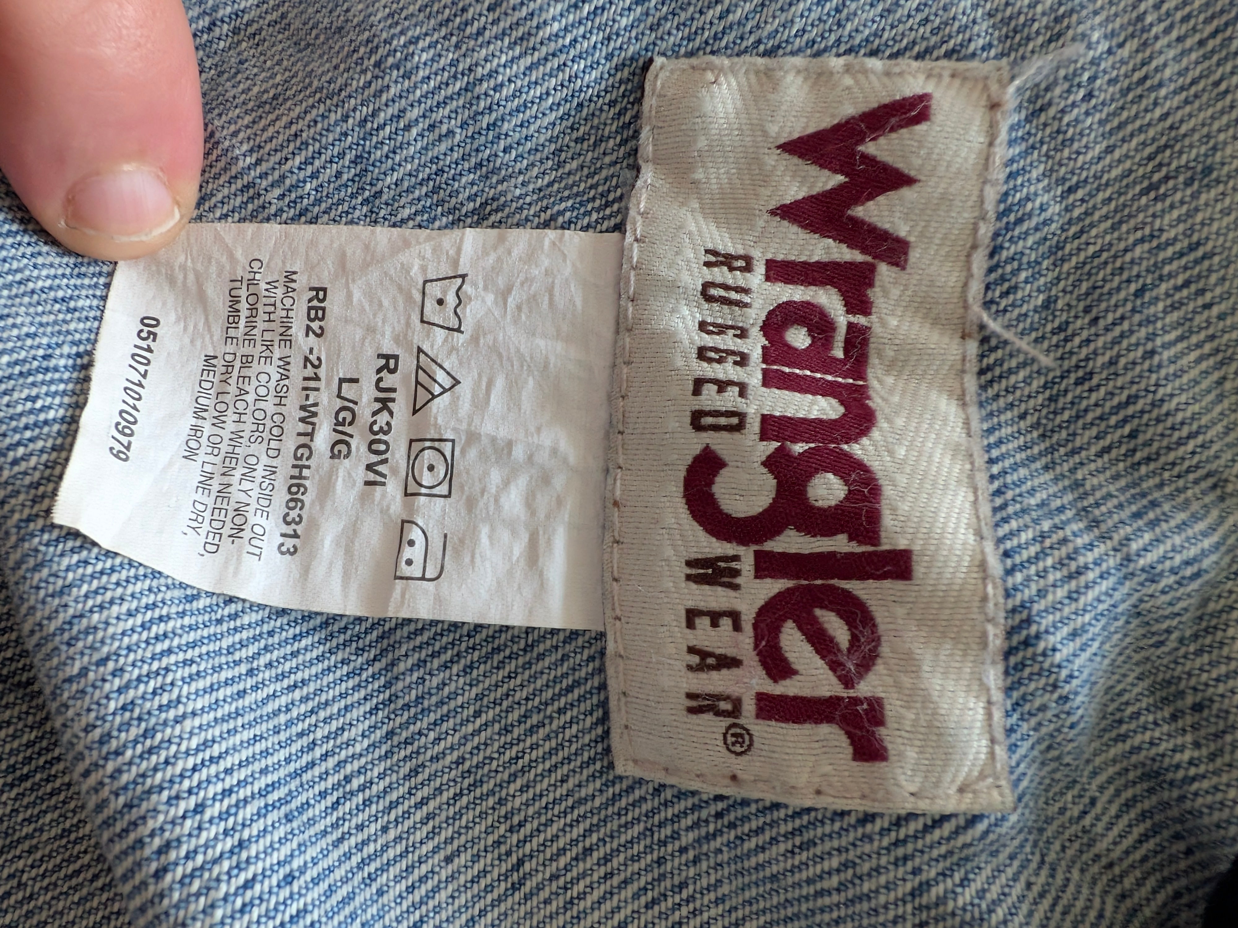 Wrangler Rugged Wear Denim Jacket Light Blue Size L Large 100% Cotton - USASTARFASHION