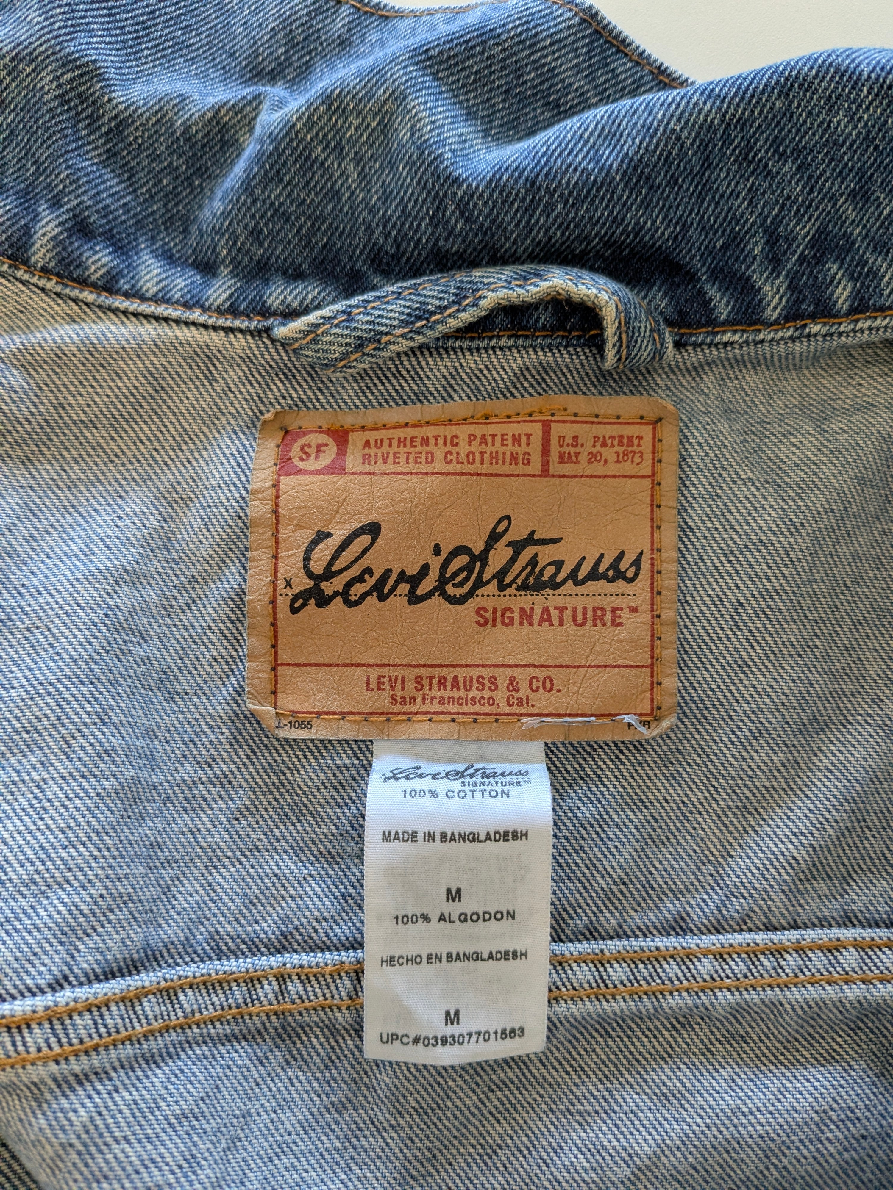 Levi Strauss Signature Denim Trucker Jacket Men’s Size M Blue – Custom Back Patc - USASTARFASHION