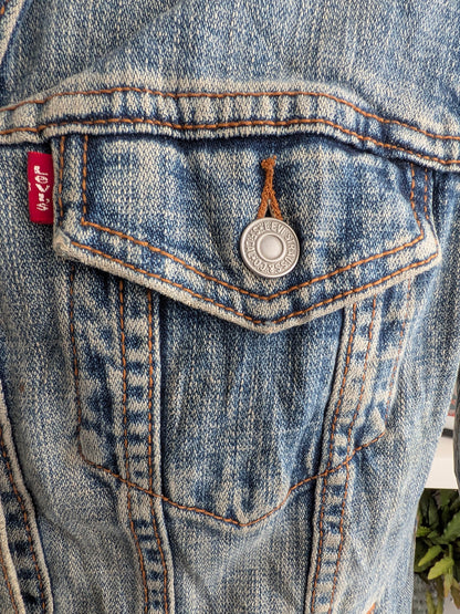 Levi’s Denim Trucker Jacket Light Blue Wash  Cotton Size M - USASTARFASHION