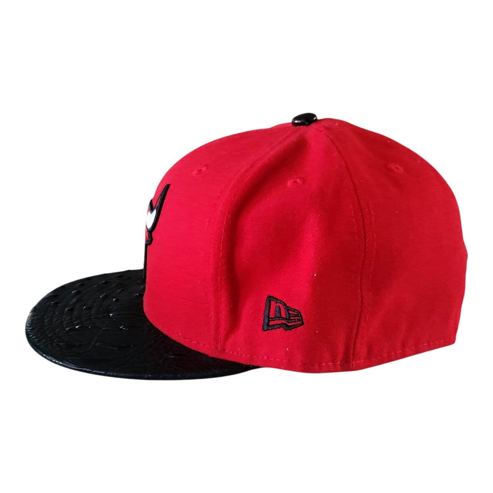 Chicago Bulls Cap New Era 59FIFTY Fitted Size 7 3/8 with Textured Black Visor - USASTARFASHION