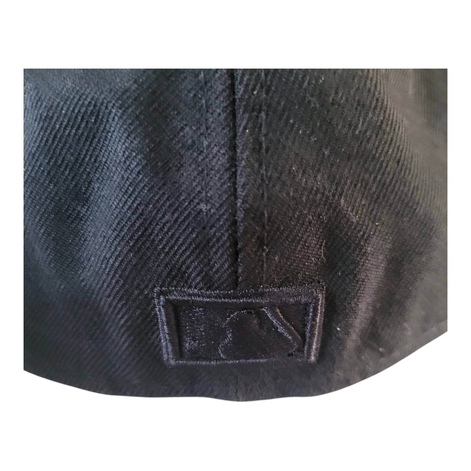 Vintage Era Cooperstown Collection Black Fitted Cap 7 1/4 (57.7 cm) - USASTARFASHION