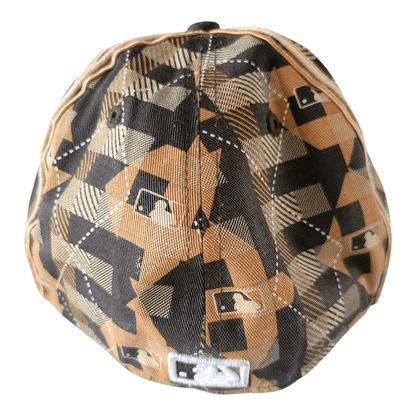 Atlanta Braves New Era Geometric 59FIFTY Cap 7 3/8 - USASTARFASHION