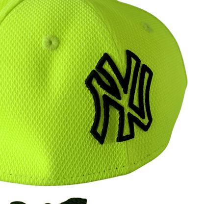 New Era 59FIFTY Neon Yellow MLB Fitted Cap (7 1/8) - USASTARFASHION