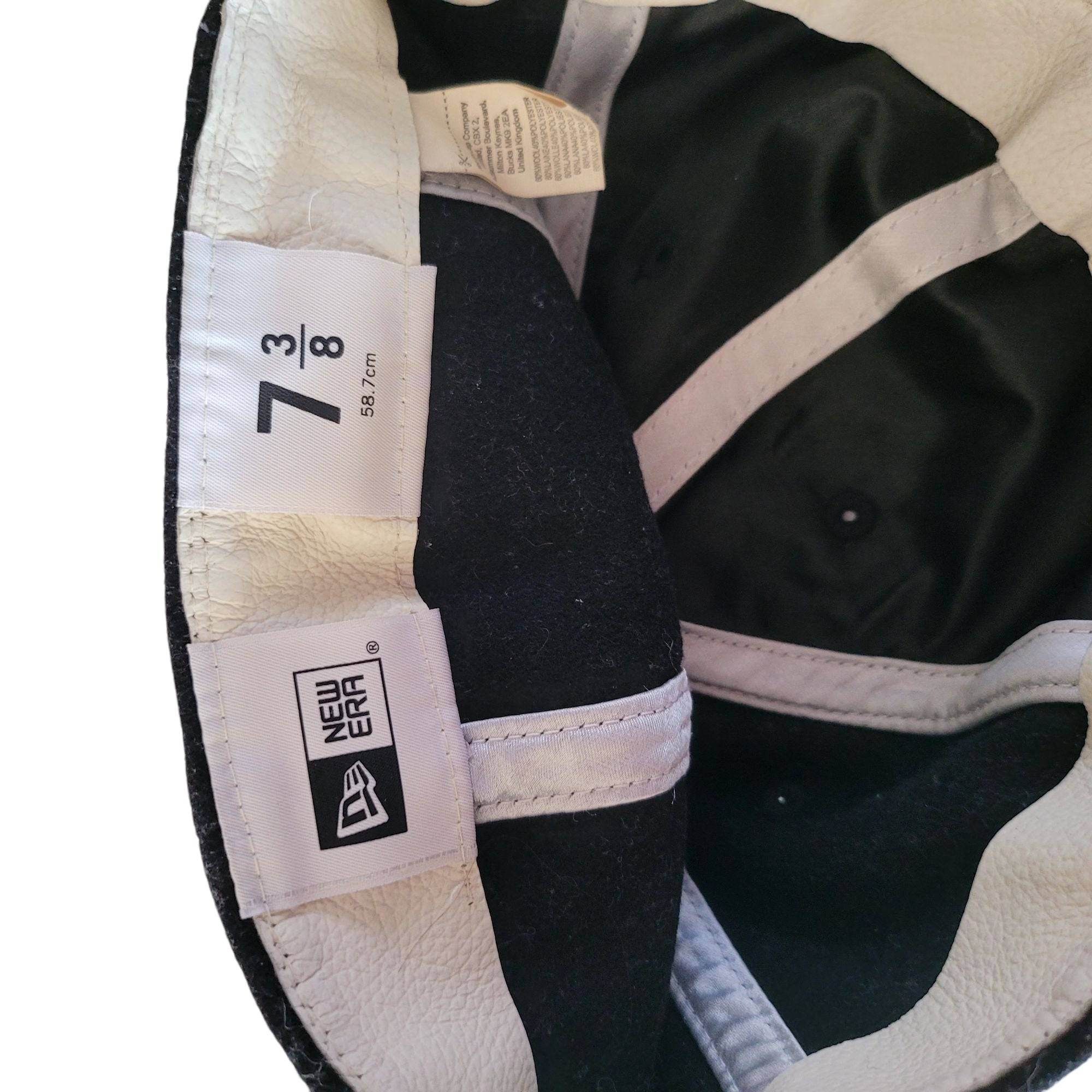 Vintage New Era Black Wool Fitted Cap – Size 7 3/8 - USASTARFASHION