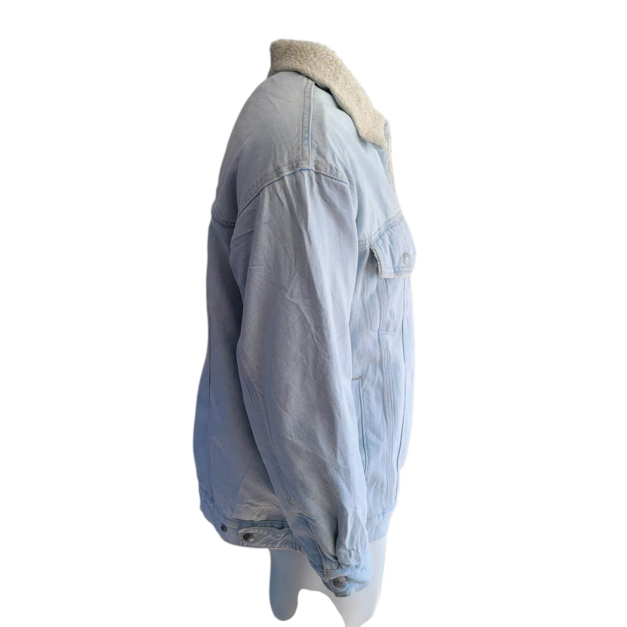 Vintage Levi’s Sherpa - Lined Denim Jacket – Size L - USASTARFASHION
