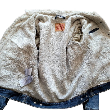 Levi’s Blue Sherpa Lined Trucker Jacket – Size M - USASTARFASHION