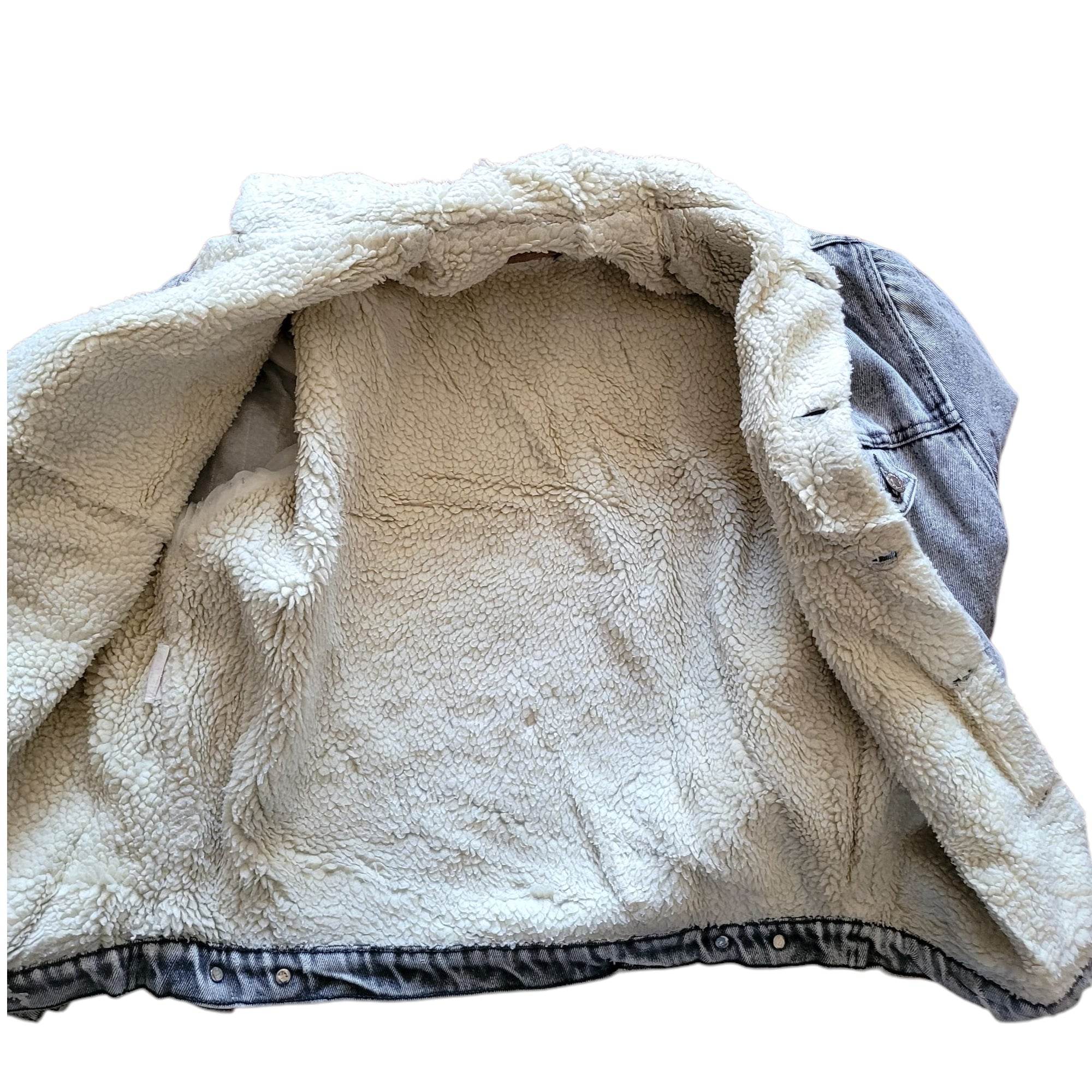 Vintage Levi’s Sherpa Lined Denim Jacket – Size S - USASTARFASHION