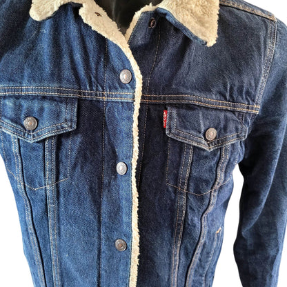 Levi’s Sherpa - Lined Trucker Jacket – Youth or Ladies Size M - USASTARFASHION