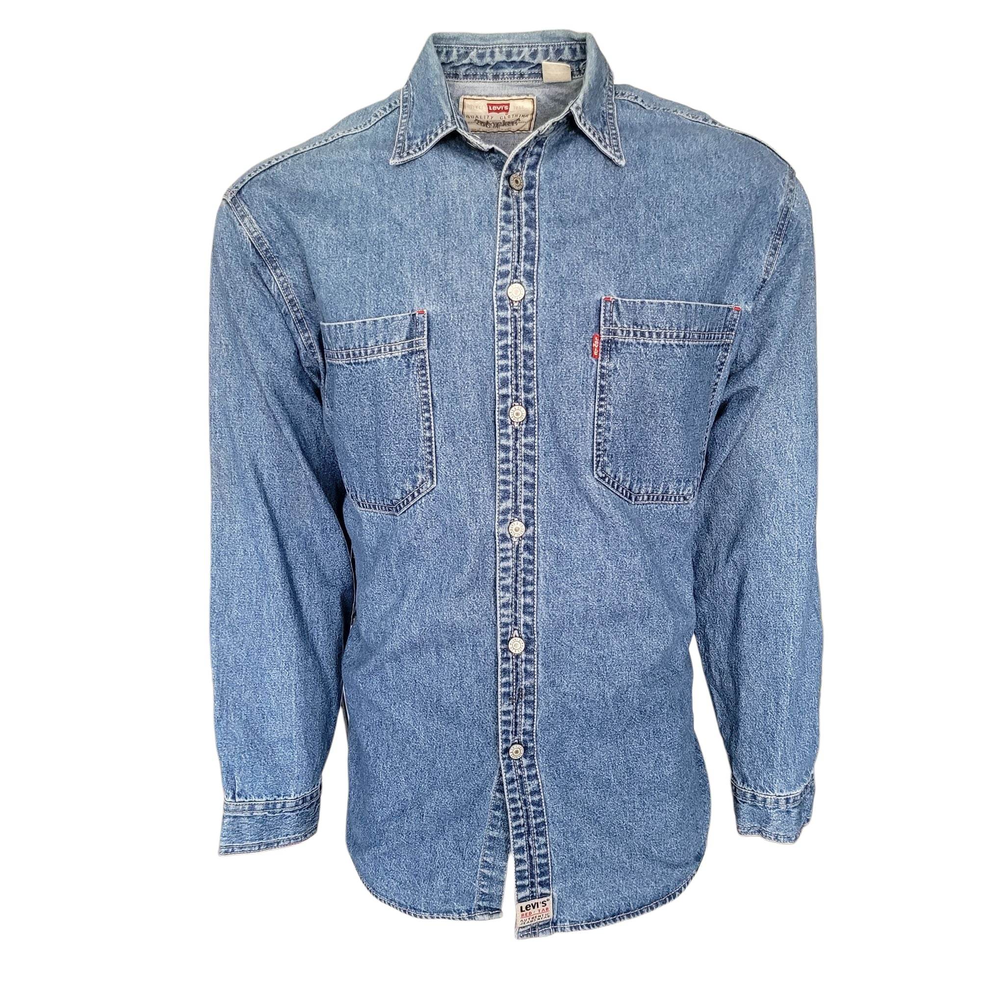Vintage Levi’s Light Wash Denim Shirt – Size M - USASTARFASHION