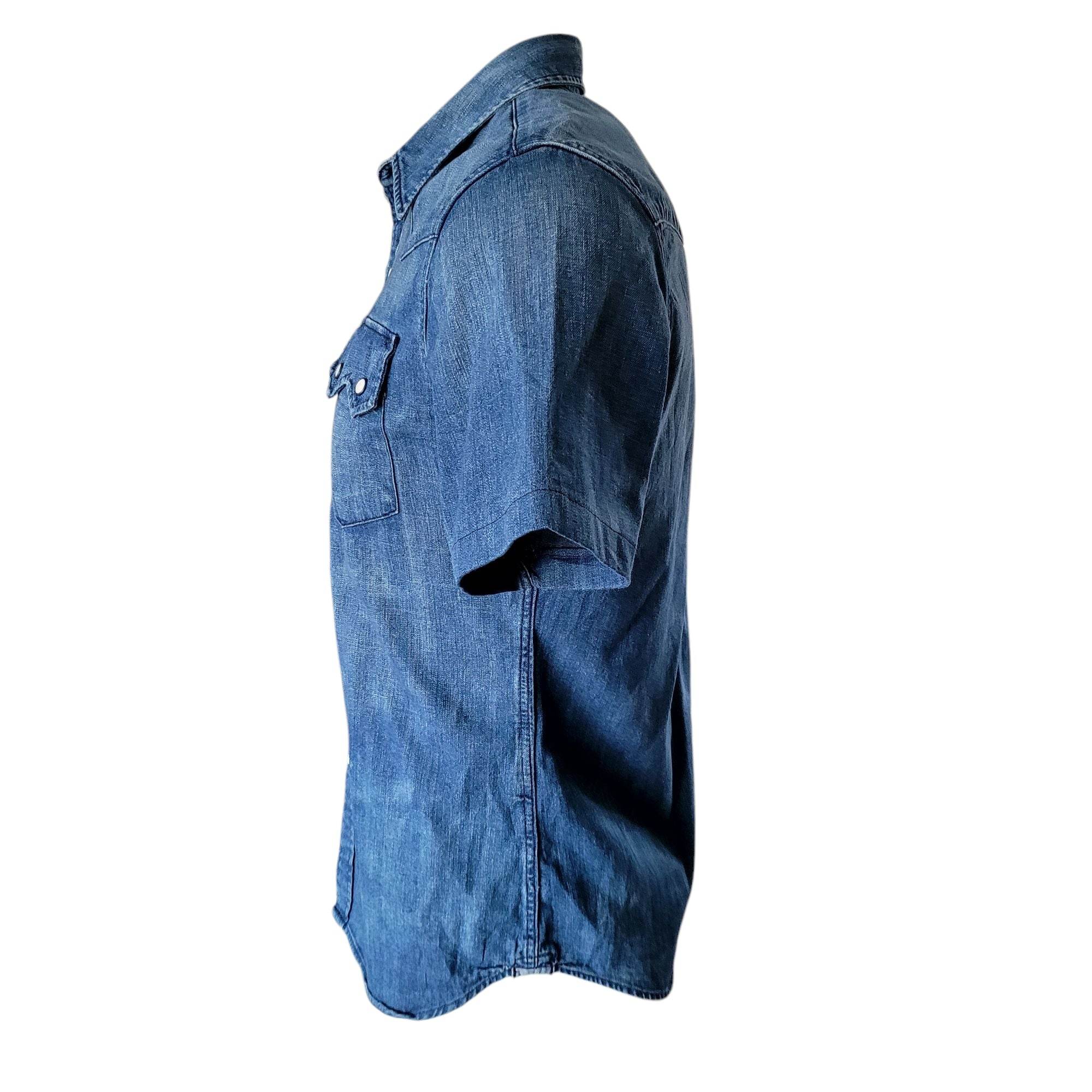 Vintage Levi’s Western Short Sleeve Denim Shirt – Size M - USASTARFASHION