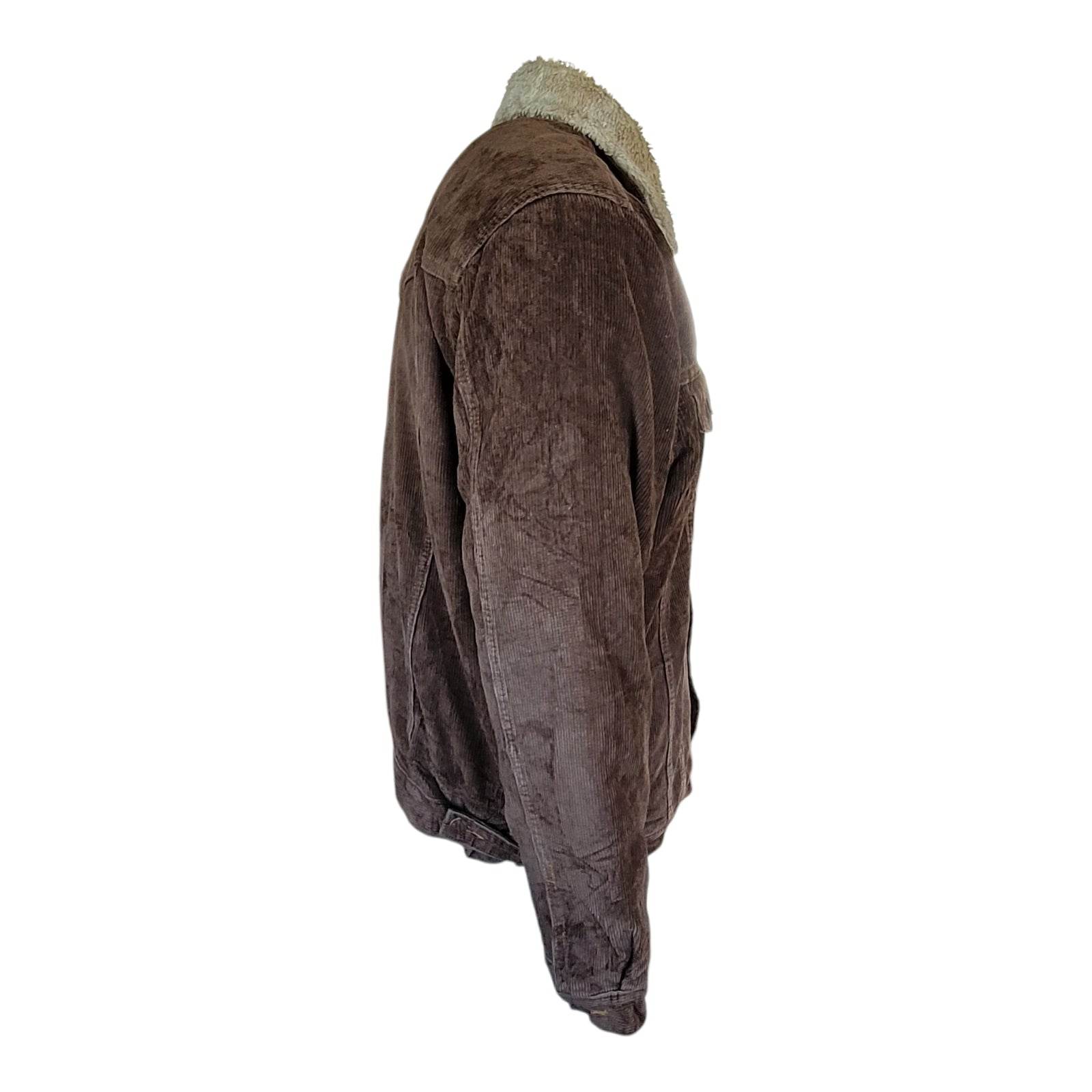 Wrangler Western Sherpa Corduroy Jacket – Size L - USASTARFASHION