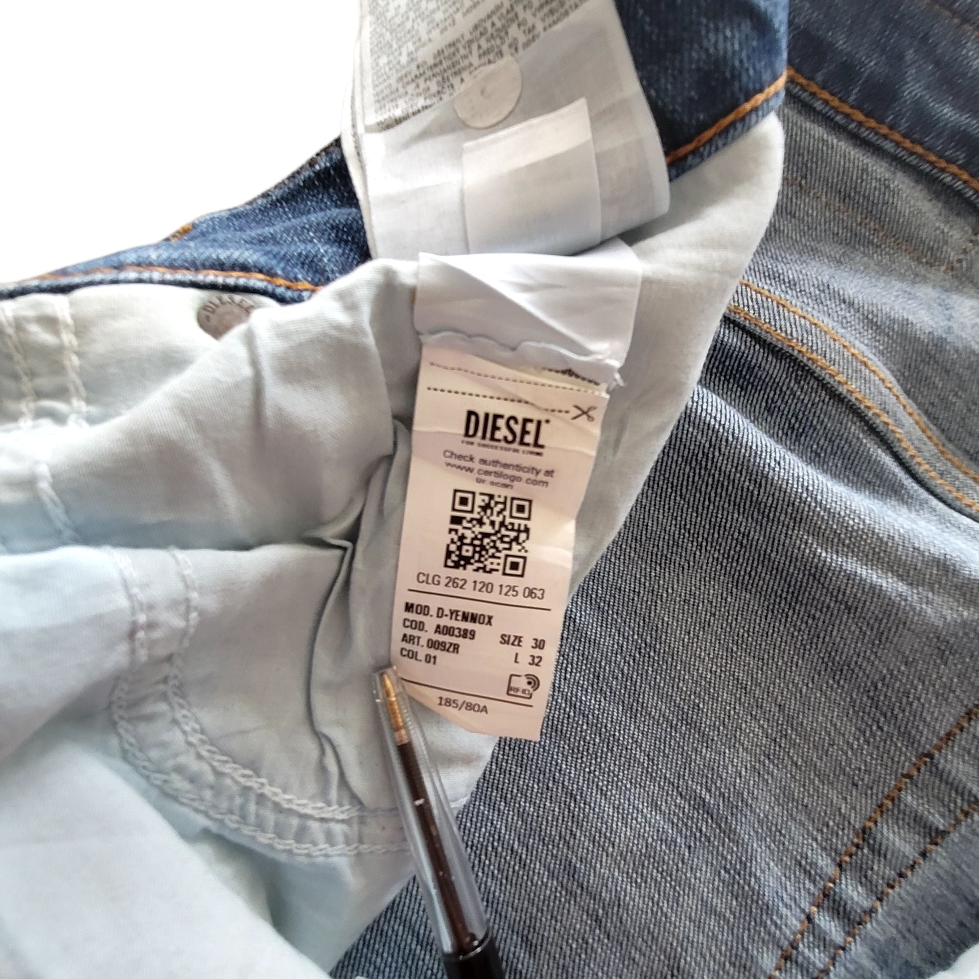 Used Diesel D - Yennox W30 L32 Tapered Fit Jeans – Grade A - USASTARFASHION