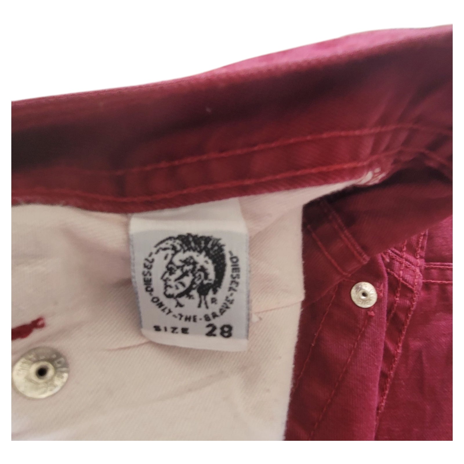 Vintage Diesel Saddle Red Jeans – W28 L29 – Made in Italy - USASTARFASHION