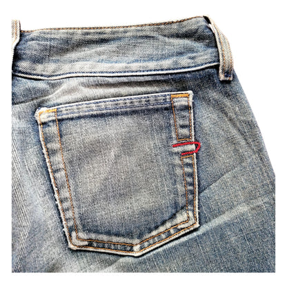 Diesel Vintage Jeans – Model: CHERONE L.34 – Size W28 L26– Made in Italy