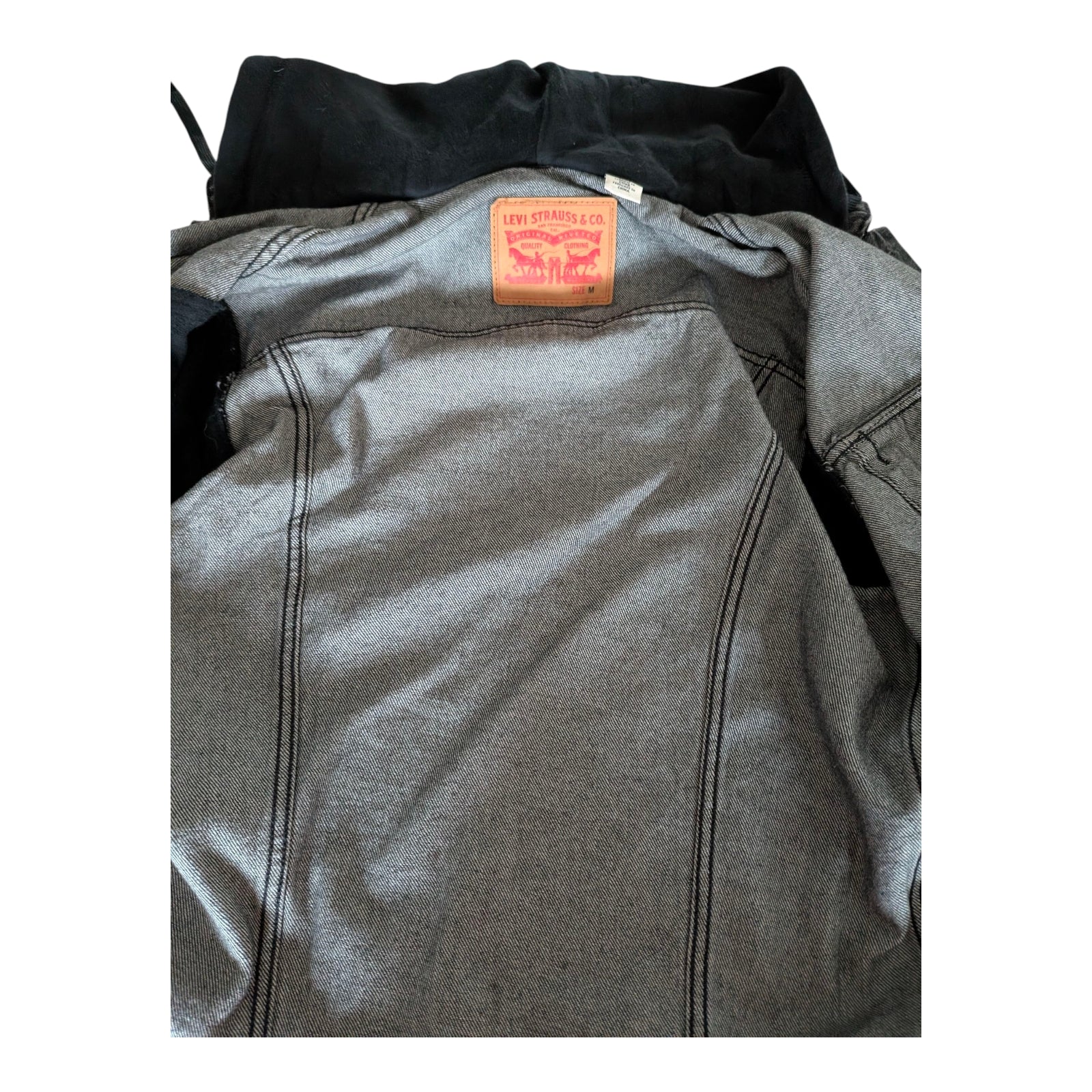 Levi’s Black Denim Hoodie Jacket – Size M – Trucker Style - USASTARFASHION