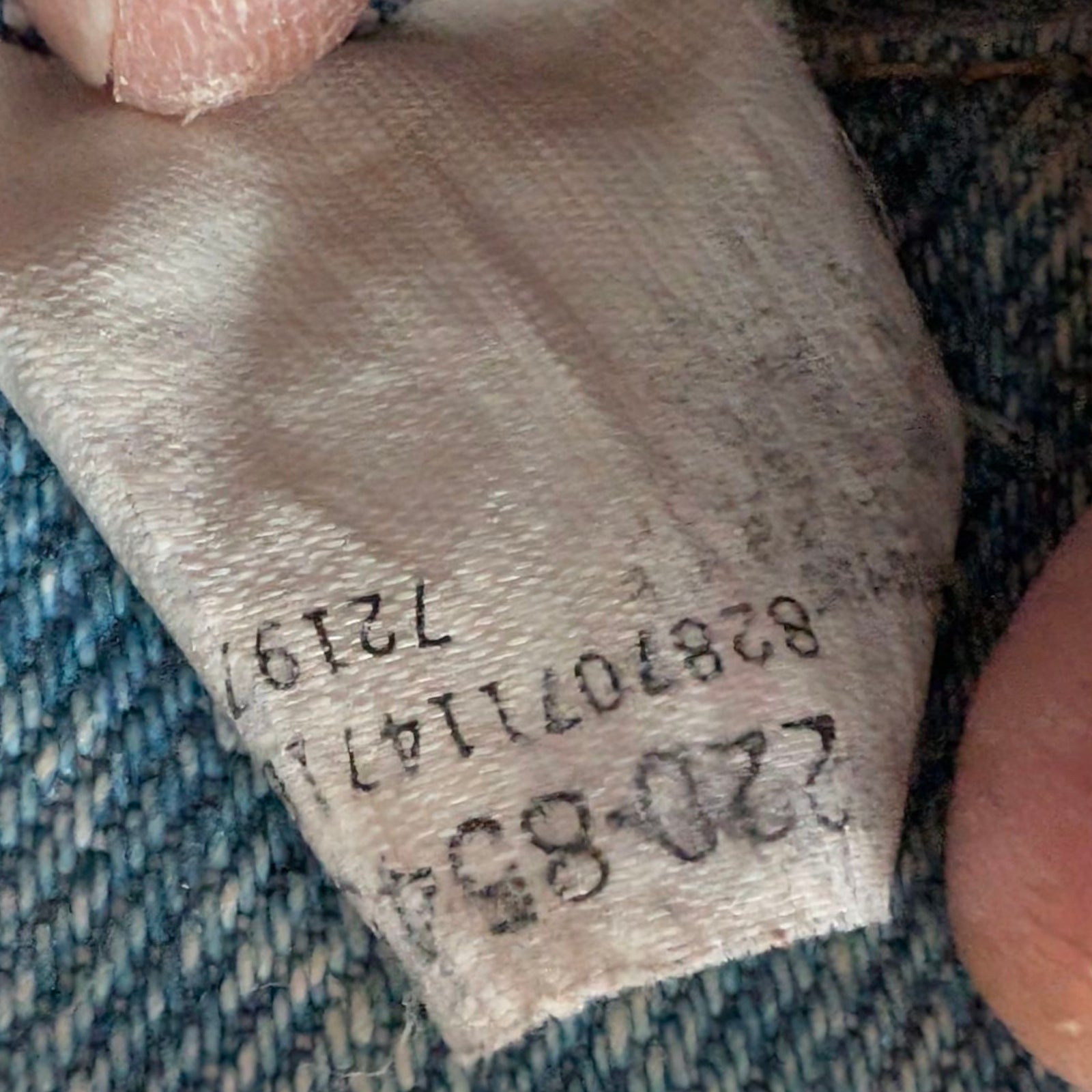 Lee Vintage 1990s Denim Jacket – Size 46R – Light Blue – USA/Mexico