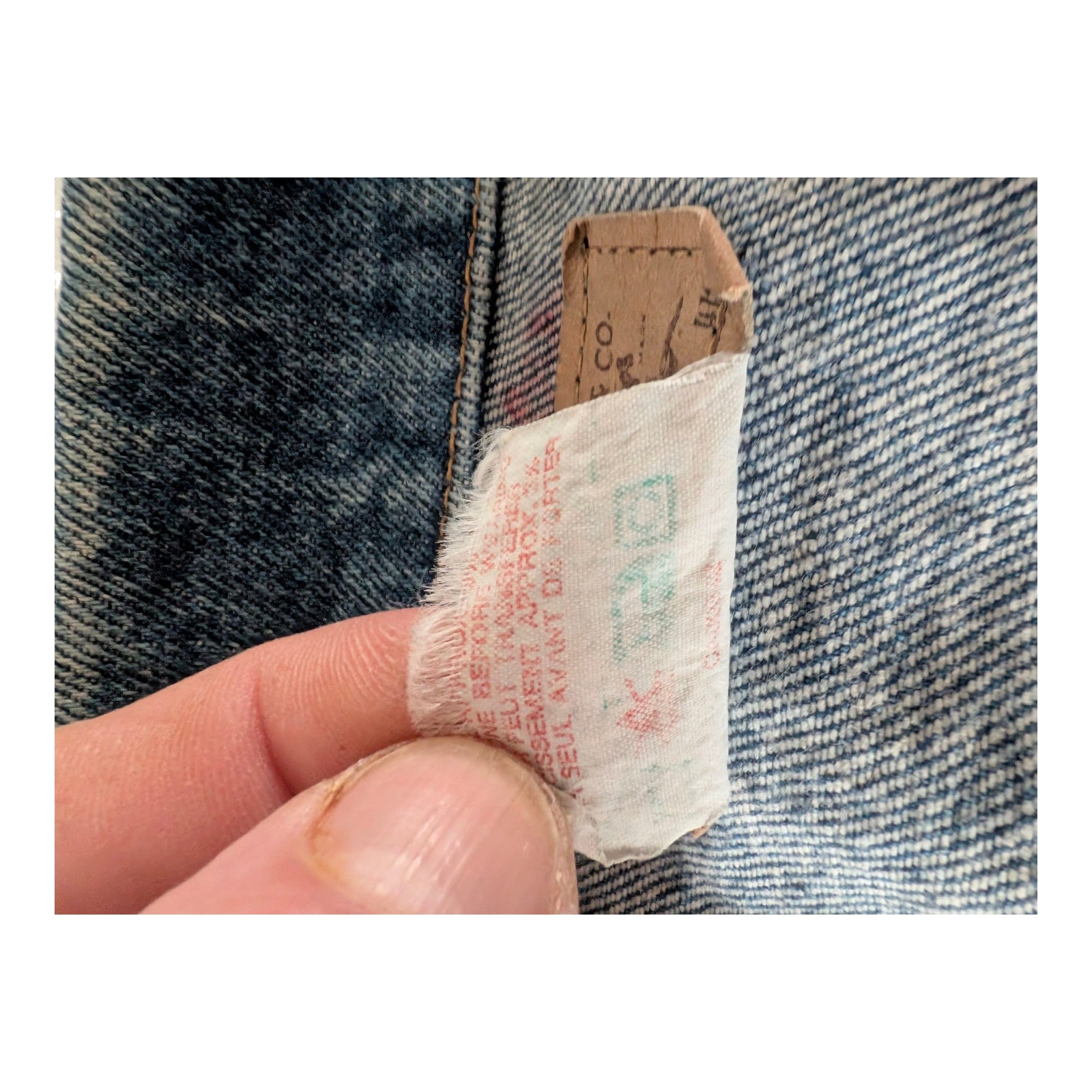 Levi’s Vintage Trucker Jacket – Size 44 – Dark Blue – 1980s/1990s – Grade A