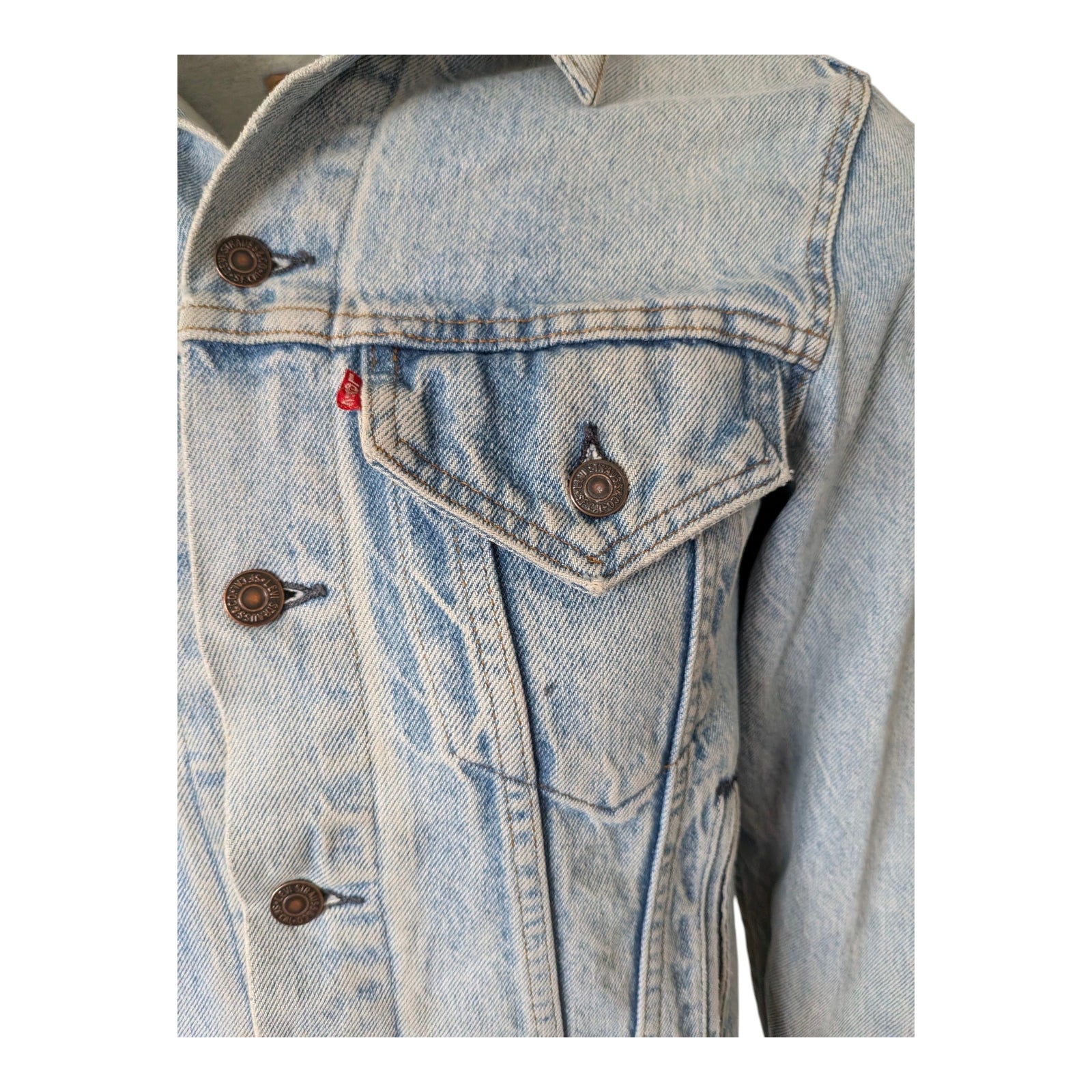 Levi’s Denim Jacket Sz 38 — Late 80s/Early 90s — Grade A/B
