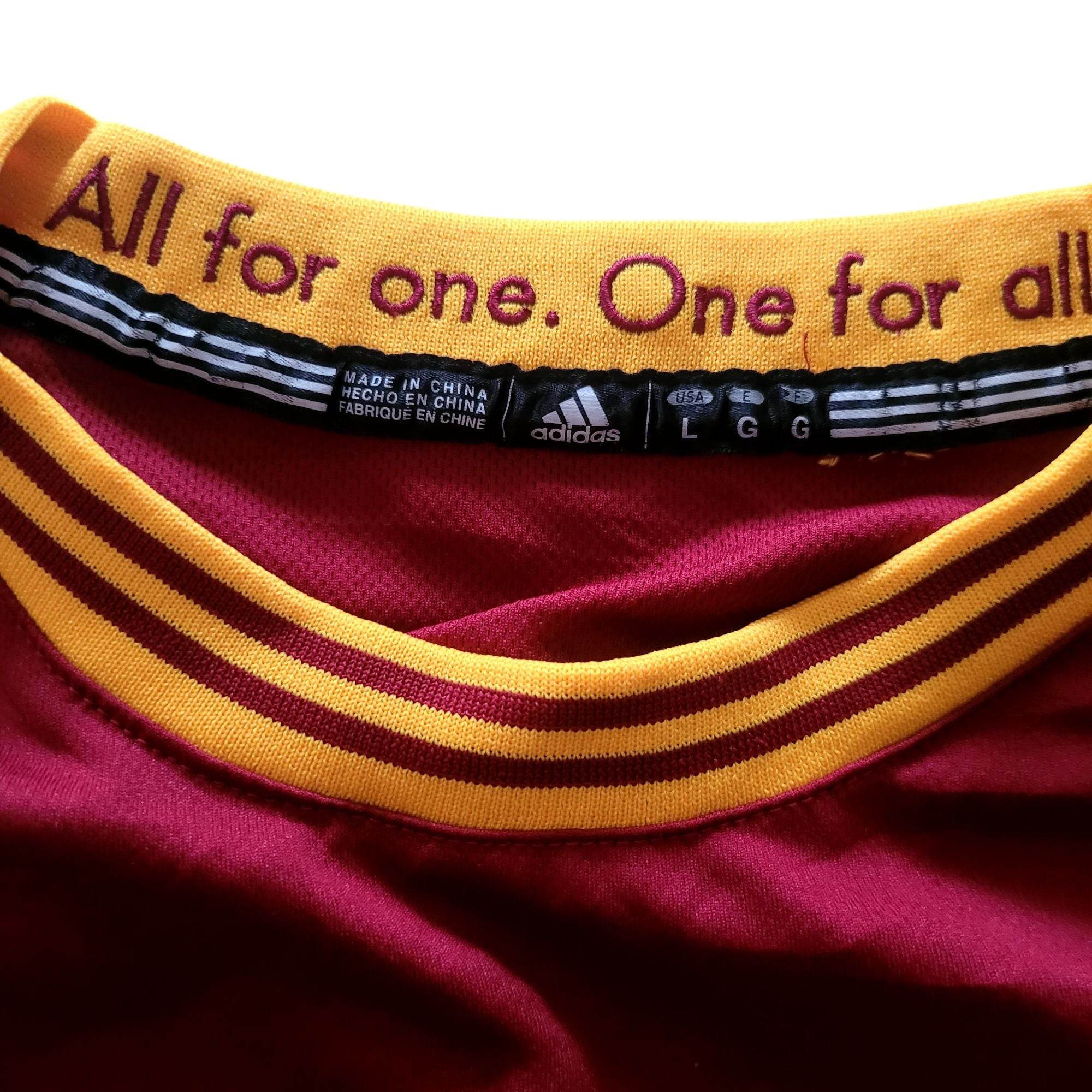 Adidas Kyrie Irving 2 Cleveland Cavaliers Jersey - Large - USASTARFASHION