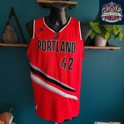 Adidas Swingman Jersey NBA Portland Trail Blazers Robin Lopez 42 Red XL - Quality Material, Stylish Design - USASTARFASHION