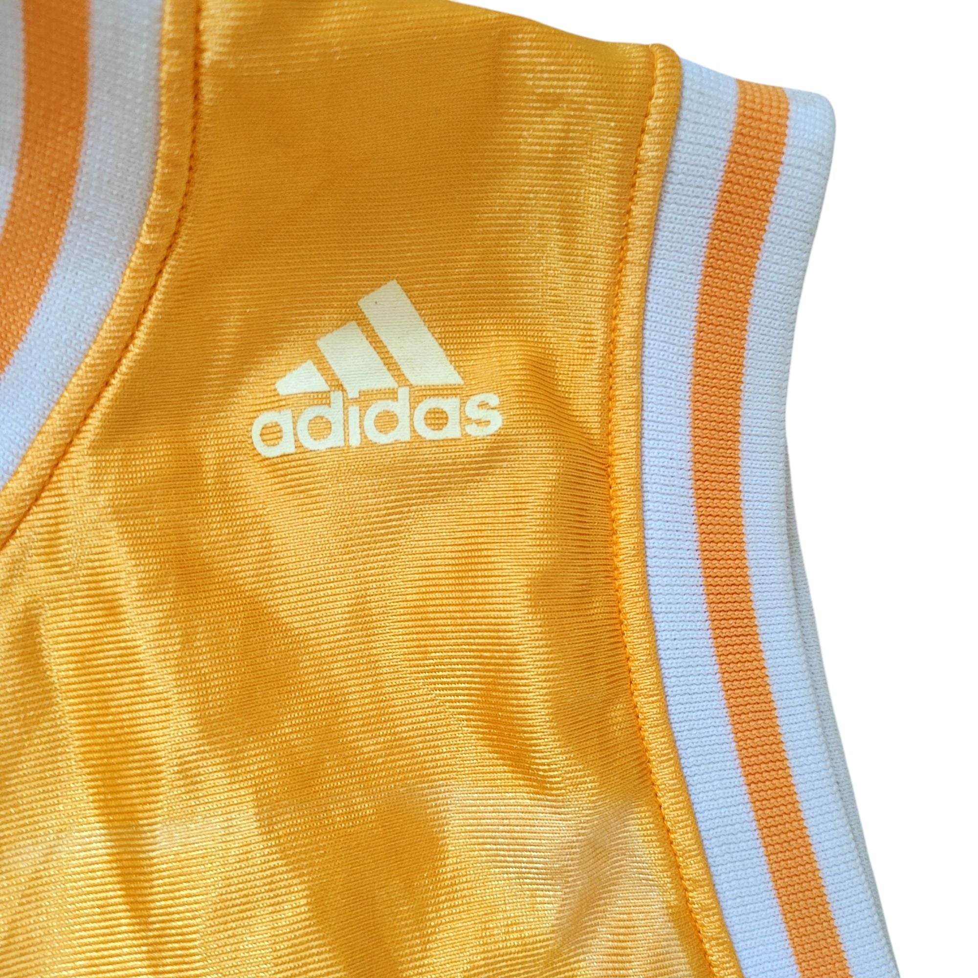 Adidas Tennessee Volunteers 32 Basketball Jersey – Gold White – Size XL - USASTARFASHION