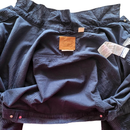 Levi’s Premium Navy Boxy Corduroy Trucker Jacket – Size M - USASTARFASHION